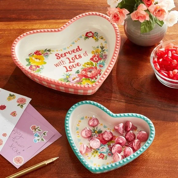 🌺 New Pioneer Woman 2-Piece Heart Shaped Ceramic Dish, Teal Blue & Pink Gingham - Picture 3 of 9
